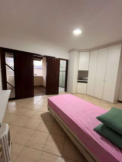 Casa em Vilas do Atlântico com 4 suítes, 344m² à venda por R$ 1.350.000,00