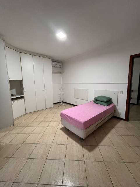 Casa em Vilas do Atlântico com 4 suítes, 344m² à venda por R$ 1.350.000,00