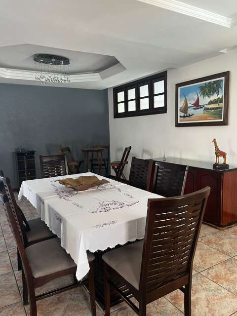 Casa em Vilas do Atlântico com 4 suítes, 344m² à venda por R$ 1.350.000,00