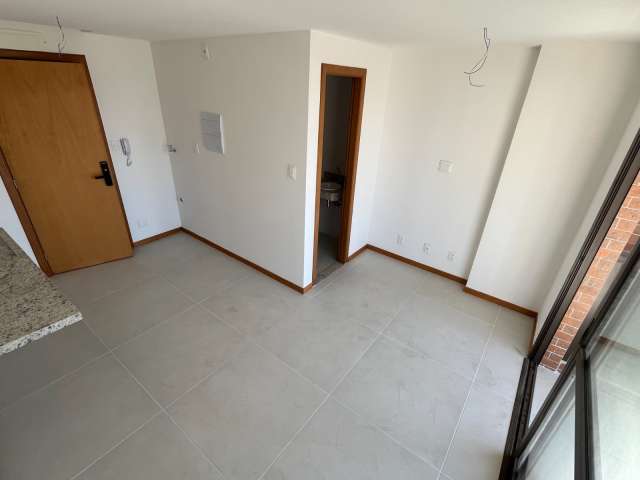 Apartamento no Caminho das Árvores com 1 quarto, 26m² à venda por R$ 315.000,00