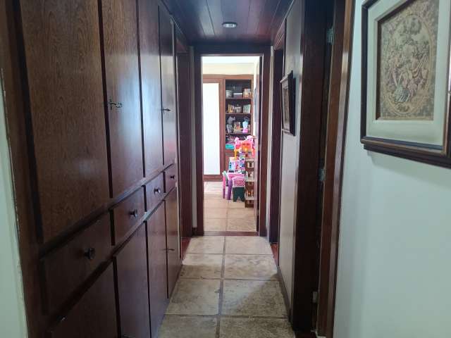 Cobertura duplex, 4/4, 229,91m² de área privativa, valor de R$ 1.000.000,00, Rio Vermelho.