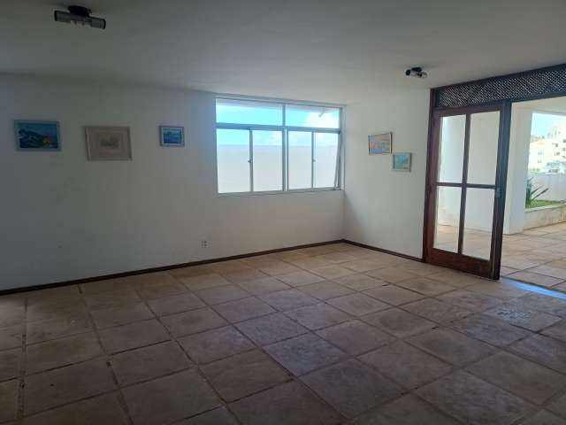 Cobertura duplex, 4/4, 229,91m² de área privativa, valor de R$ 1.000.000,00, Rio Vermelho.