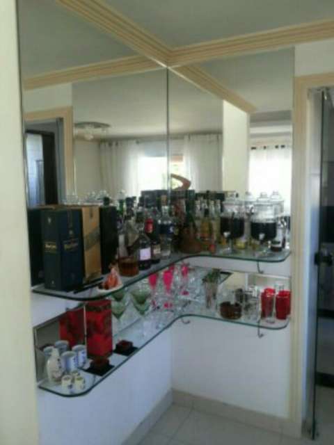 Casa ampla, 1.276m² de área total, 5 quartos, 3 suítes, Ipitanga