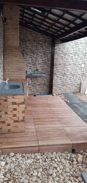 Casa ampla, 1.276m² de área total, 5 quartos, 3 suítes, Ipitanga