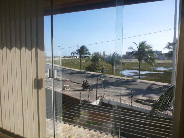 Casa ampla, 1.276m² de área total, 5 quartos, 3 suítes, Ipitanga