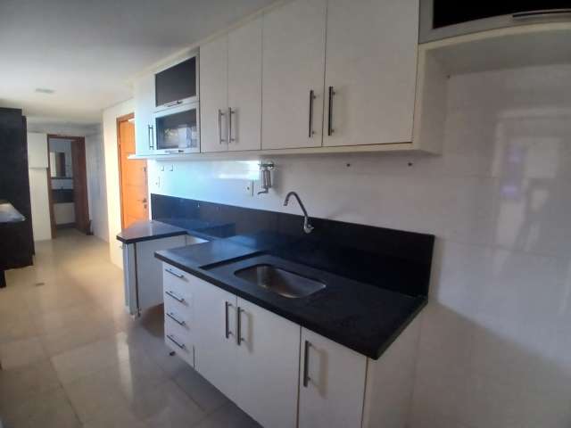 Apartamento na Graça com 2 quartos sendo 1 suíte, 79m² à venda por R$ 650.000,00