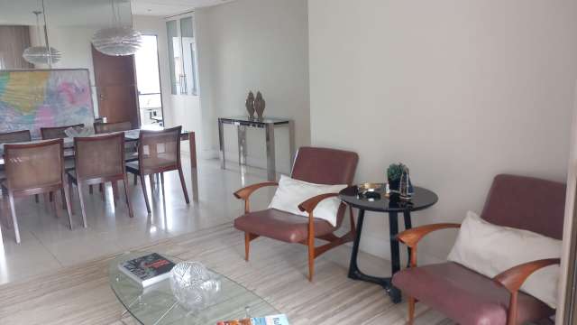 Apartamento no Caminho das Árvores com 4 quartos sendo 2 suítes, 130m² à venda por R$ 1.180.000,00
