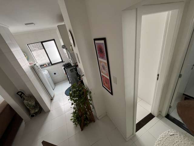 Apartamento na Ondina com 1 quarto, 57m² à venda por R$ 350.000,00