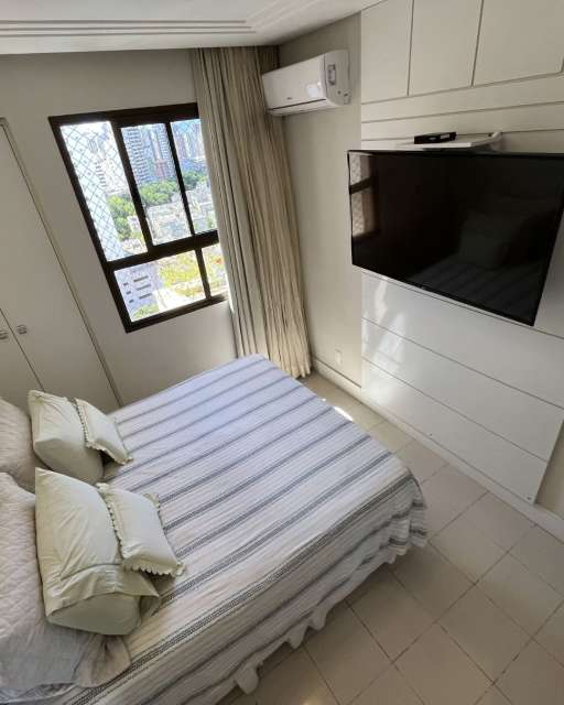 Apartamento com 4 quartos e 2 suítes, 130,00 m² à venda por R$ 1.180.000,00