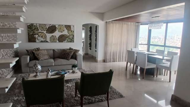 Cobertura na Graça PORTEIRA FECHADA com 4 suítes, 272m² à venda por R$ 1.990.000,00