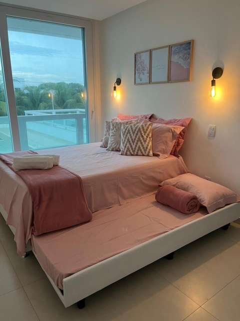 Casa em Guarajuba PORTEIRA FECHADA com 5 suítes, 340m² à venda por R$ 2.570.000,00