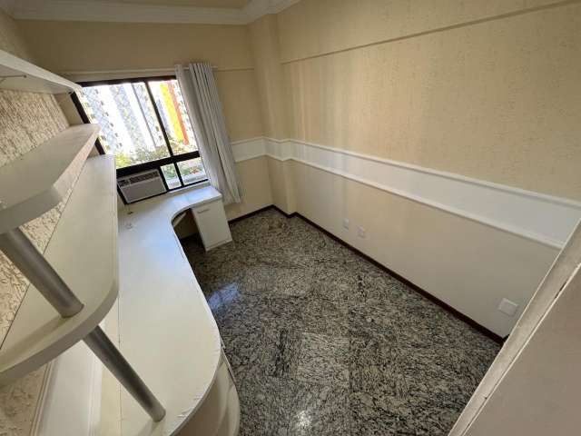 Apartamento no Caminho das Árvores com 3 quartos sendo 1 suíte, 102m² à venda por R$ 750.000,00