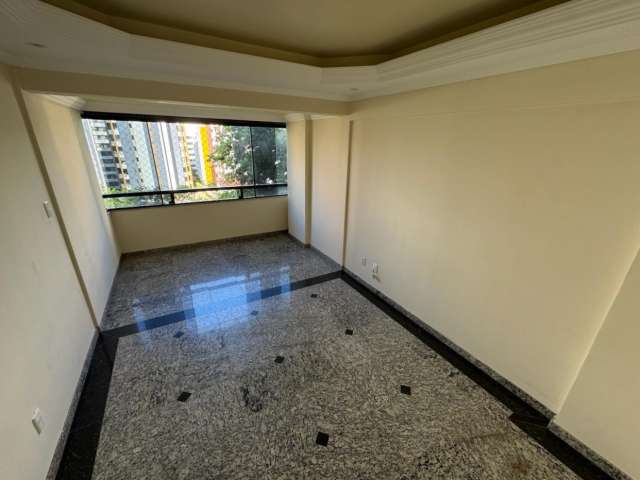 Apartamento no Caminho das Árvores com 3 quartos sendo 1 suíte, 102m² à venda por R$ 750.000,00