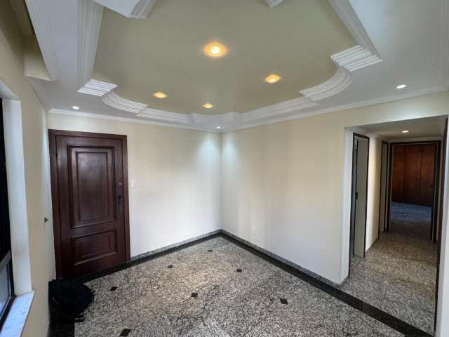 Apartamento no Caminho das Árvores com 3 quartos sendo 1 suíte, 102m² à venda por R$ 750.000,00