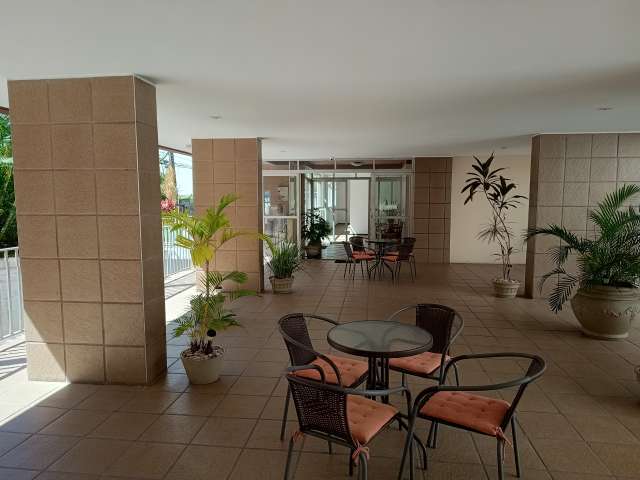 Apartamento com 2 quartos e 1 suíte, 110,00 m² para alugar por R$ 2.500,00 - Candeal - Salvador/BA 