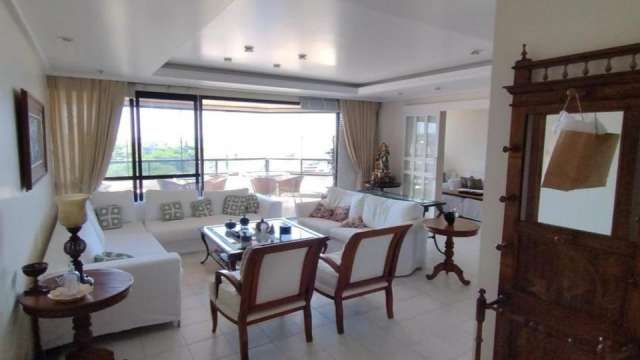 Apartamento no Rio Vermelho com 4 suítes, 216m² à venda por R$ 1.300.000,00