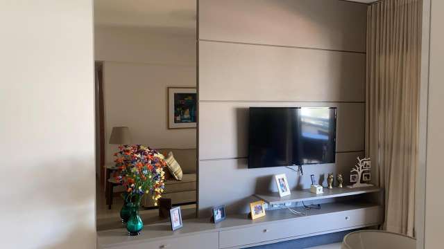 Apartamento no Canela PORTEIRA FECHADA com 2 quartos sendo 1 suíte, 76m² à venda por R$ 890.000,00