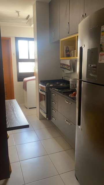 Apartamento no Canela PORTEIRA FECHADA com 2 quartos sendo 1 suíte, 76m² à venda por R$ 890.000,00