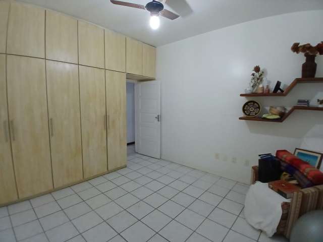 Apartamento na Graça com 3 quartos sendo 1 suíte, 126,00 m² à venda por R$ 450.000,00