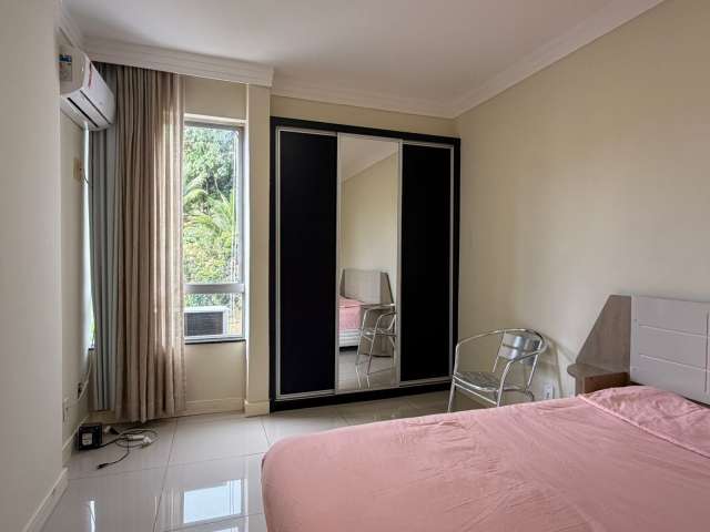 Apartamento na Barra PORTEIRA FECHADA com 1 quarto, 56m² à venda por R$ 550.000,00