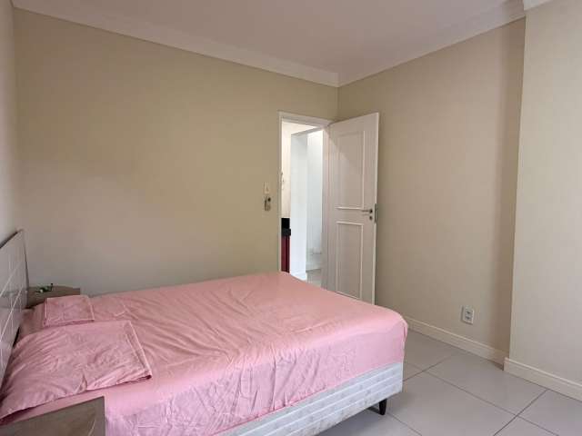 Apartamento na Barra PORTEIRA FECHADA com 1 quarto, 56m² à venda por R$ 550.000,00
