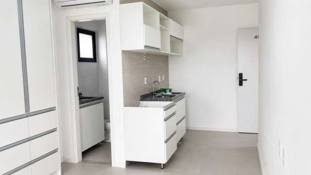 Studio na Ondina, 22m² à venda por R$ 350.000,00