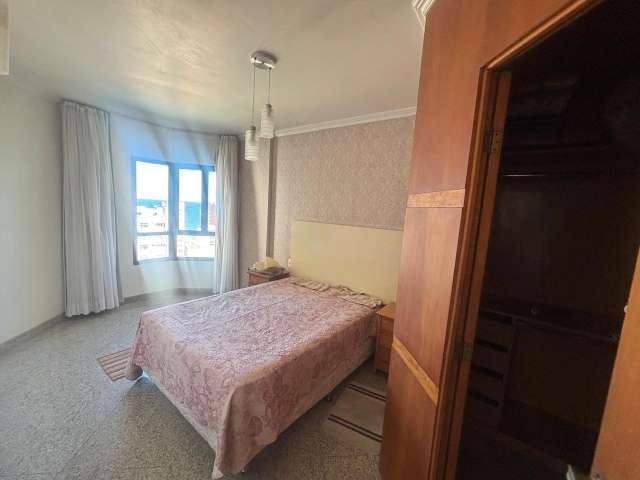 Quarto e sala na Barra, 44m² à venda por R$ 490.000,00