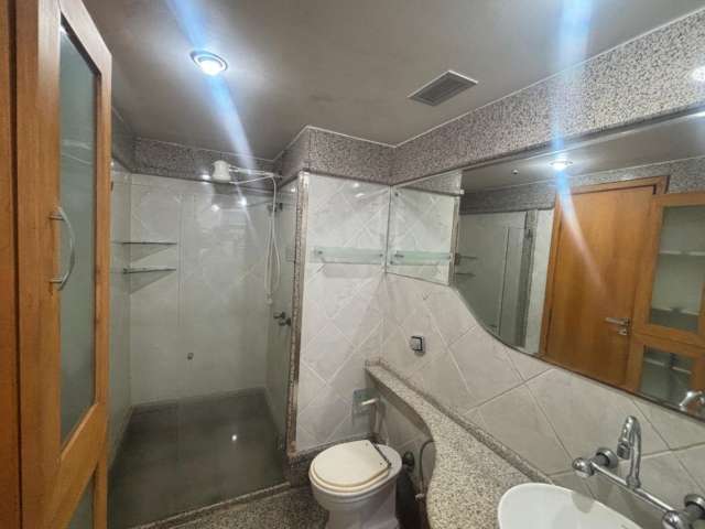 Quarto e sala na Barra, 44m² à venda por R$ 490.000,00