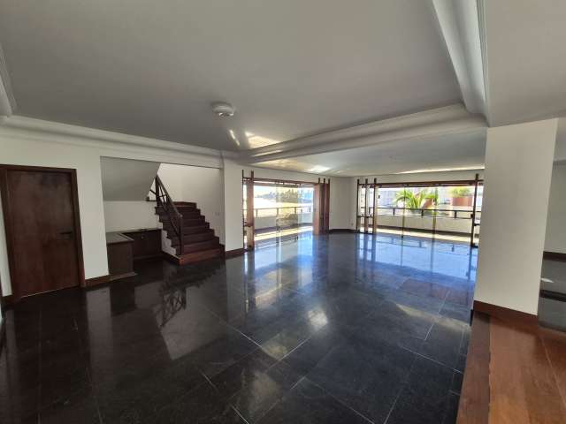 Cobertura no Rio Vermelho com 5 suítes, 791m² à venda por R$ 3.800.000,00