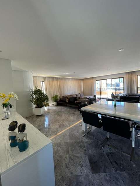 Cobertura com 3 quartos e 3 suítes, 340,00 m² à venda por R$ 2.300.000,00 - Pituba, Salvador/BA 