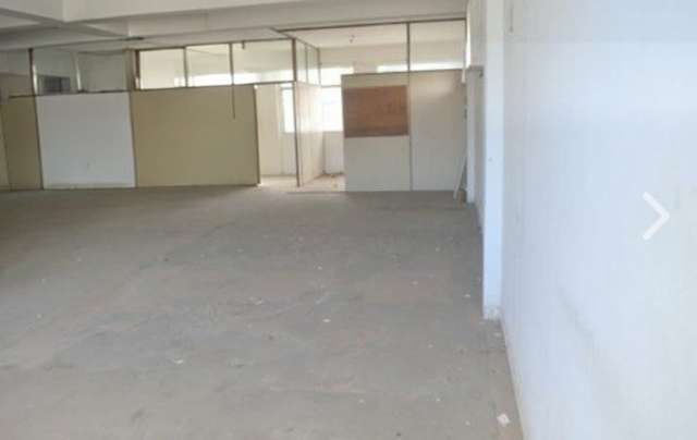 Loja com 224,30 m² para alugar por R$ 3.000,00 - IAPI, Salvador/BA 