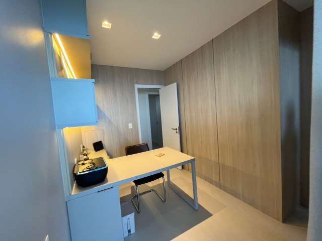 Apartamento na Barra com 4 suítes, 210m² à venda por R$ 4.200.000,00