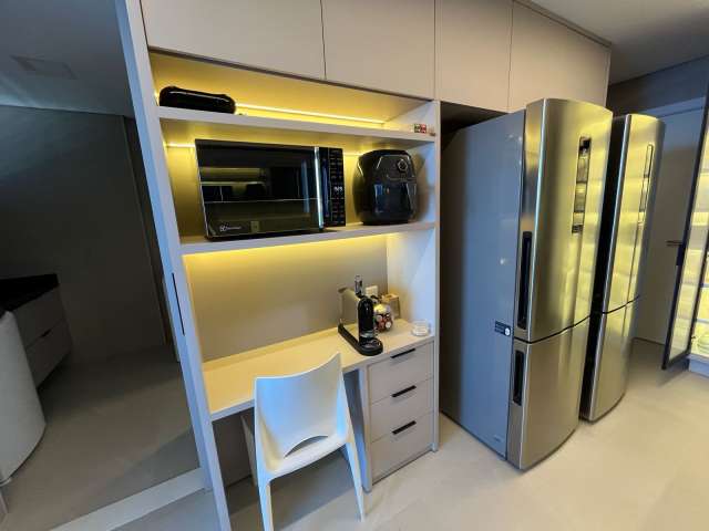 Apartamento na Barra com 4 suítes, 210m² à venda por R$ 4.200.000,00