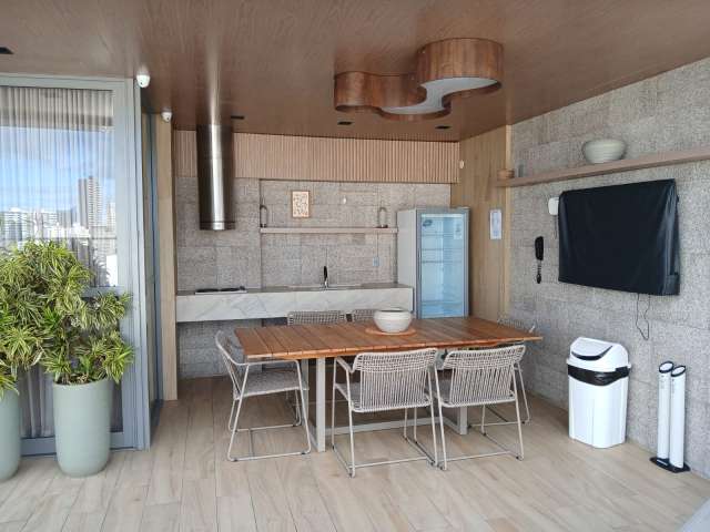 Apartamento na Barra com 1 suíte, 30m² à venda por R$ 580.000,00