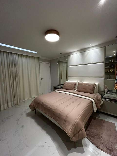 Casa em Alphaville Litoral Norte 3 com 4 suítes, 280m² à venda por R$ 2.370.000,00