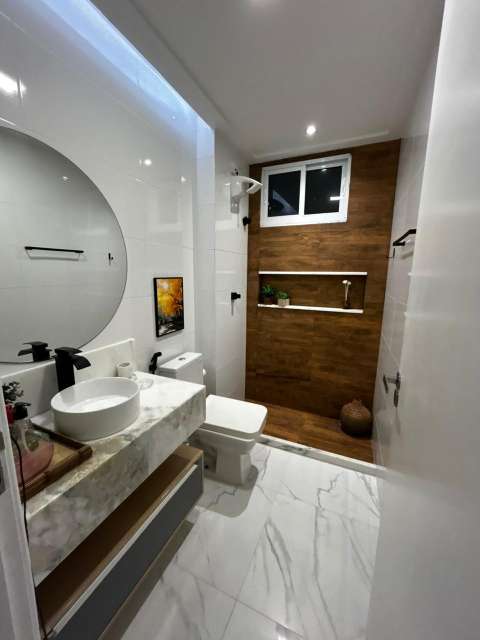 Casa em Alphaville Litoral Norte 3 com 4 suítes, 280m² à venda por R$ 2.370.000,00