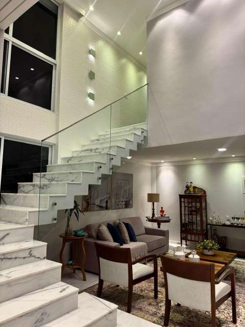 Casa em Alphaville Litoral Norte 3 com 4 suítes, 280m² à venda por R$ 2.370.000,00