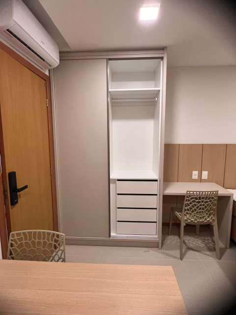Apartamento com 1 quarto e 1 suíte, 24,00 m² para alugar por R$ 2.300,00 - Caminho das Árvores, Salvador/BA