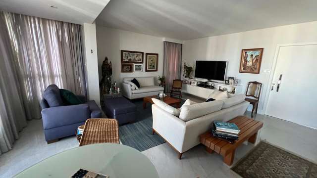Apartamento na Graça com 4 quartos sendo 2 suítes, 178m² à venda por R$ 1.000.000,00