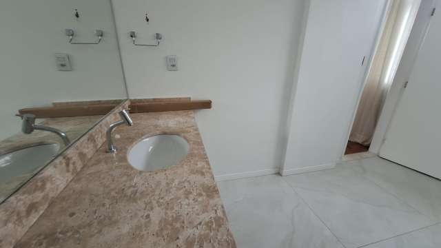Apartamento com 3 quartos e 1 suíte, 124,00 m² para alugar por R$ 6.187,00, Vitória,- Salvador/BA 