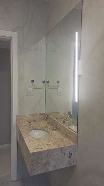Apartamento com 3 quartos e 1 suíte, 124,00 m² para alugar por R$ 6.187,00, Vitória,- Salvador/BA 