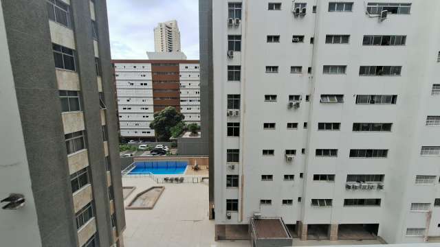 Apartamento com 3 quartos e 1 suíte, 124,00 m² para alugar por R$ 6.187,00, Vitória,- Salvador/BA 