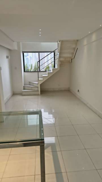 Cobertura no Rio Vermelho com 3 quartos sendo 2 suítes, 155m² à venda por R$ 920.000,00
