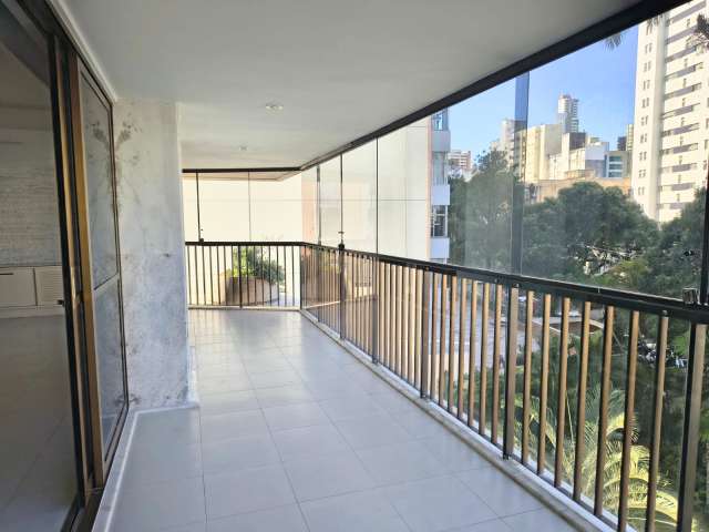 Apartamento na Graça com 4 quartos sendo 2 suítes, 342m² à venda por R$ 2.500.000,00