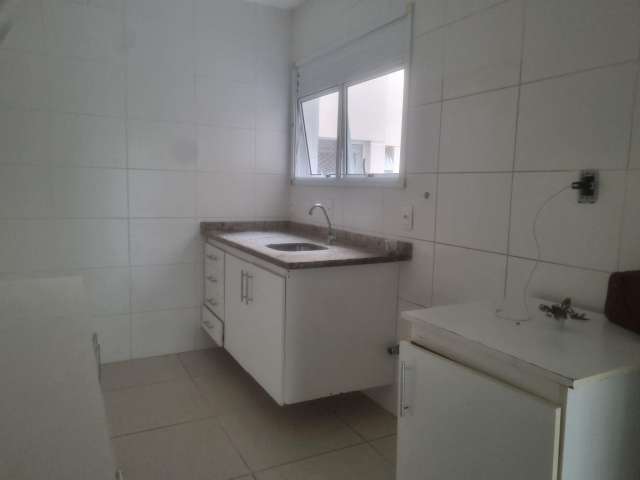 Apartamento no Alphaville 1, com 5 quartos sendo 2 suítes, 137m² à venda por R$ 1.420.000,00