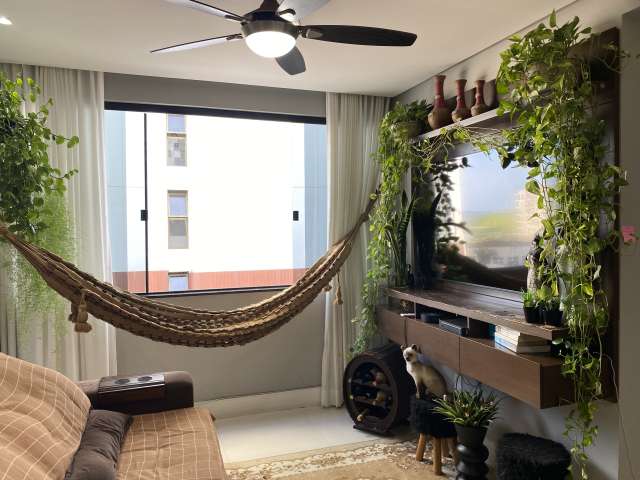 Apartamento na Barra com 3 quartos sendo 1 suíte, 124m² à venda por R$ 550.000,00