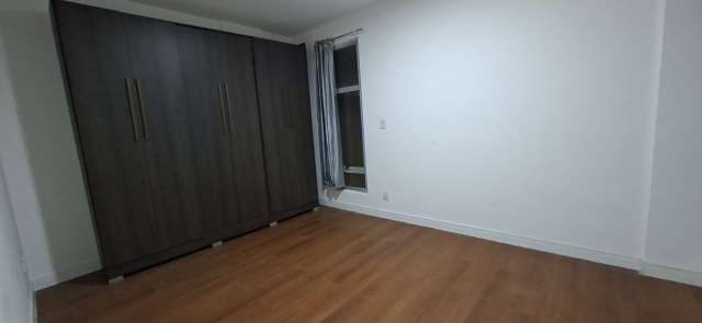 Apartamento com 1 quarto e 1 suíte, 55,00 m² para alugar por R$ 1.800,00 - Pituba, Salvador/BA