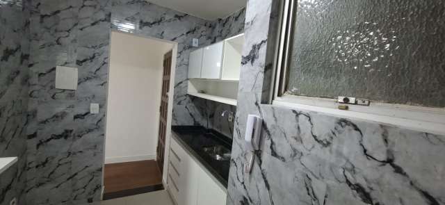 Apartamento com 1 quarto e 1 suíte, 55,00 m² para alugar por R$ 1.800,00 - Pituba, Salvador/BA