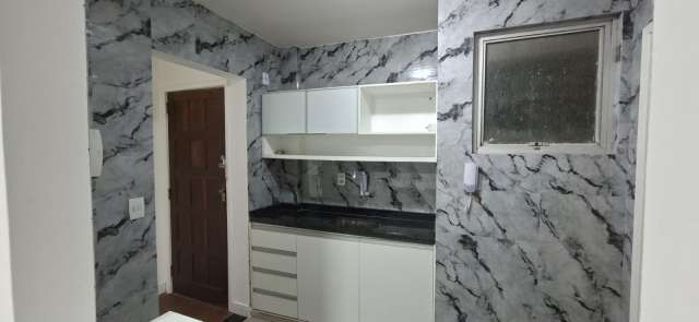 Apartamento com 1 quarto e 1 suíte, 55,00 m² para alugar por R$ 1.800,00 - Pituba, Salvador/BA