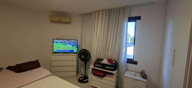 Casa com 5 quartos e 3 suítes, 1.000,00 m² à venda por R$ 3.800.000,00 - Piatã - Salvador/BA 
